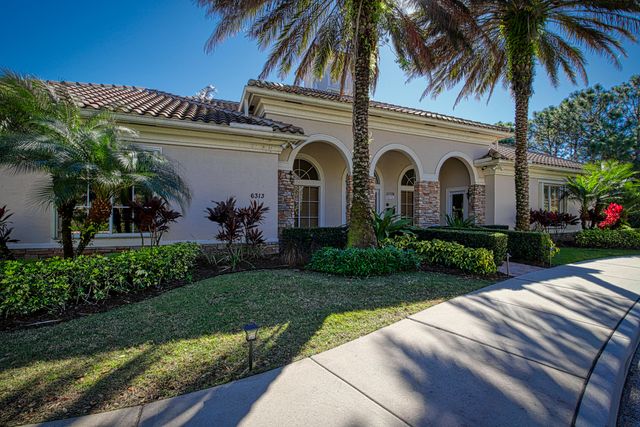 5753 SW LONGSPUR Lane, Palm City, FL 34990