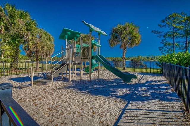 5753 SW LONGSPUR Lane, Palm City, FL 34990