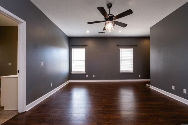 183 Plantation Drive, Mayflower, AR 72106