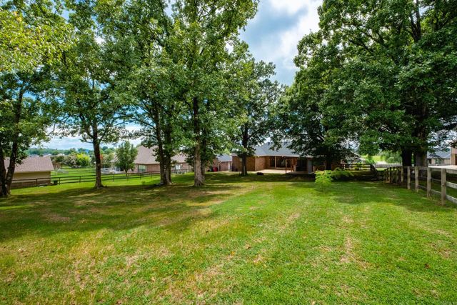 183 Plantation Drive, Mayflower, AR 72106