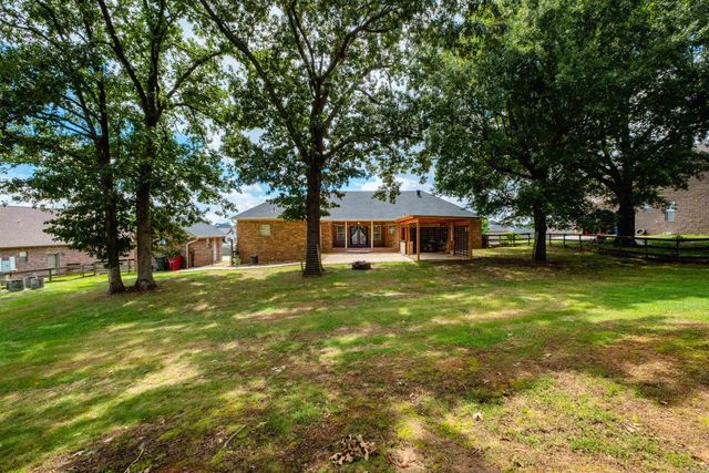 183 Plantation Drive, Mayflower, AR 72106