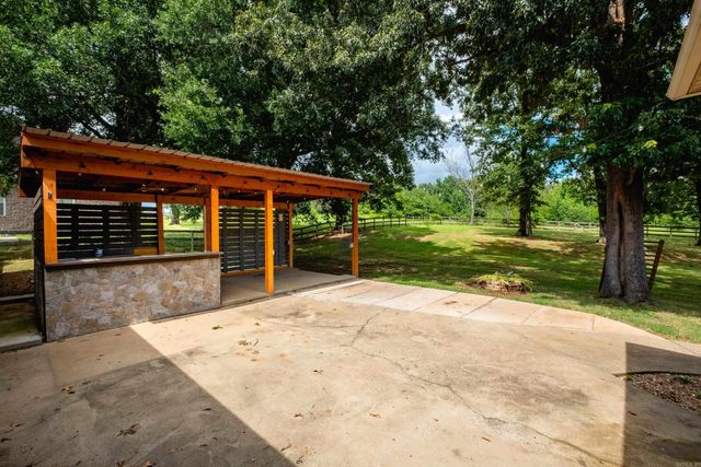 183 Plantation Drive, Mayflower, AR 72106