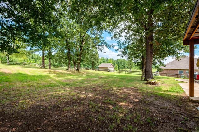183 Plantation Drive, Mayflower, AR 72106