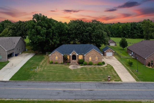 183 Plantation Drive, Mayflower, AR 72106