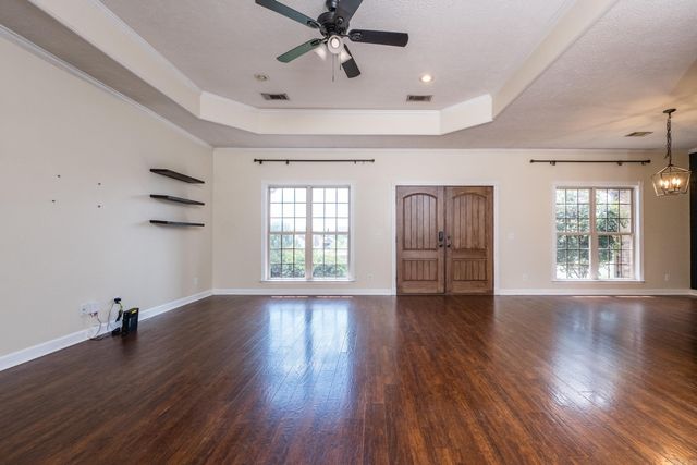 183 Plantation Drive, Mayflower, AR 72106