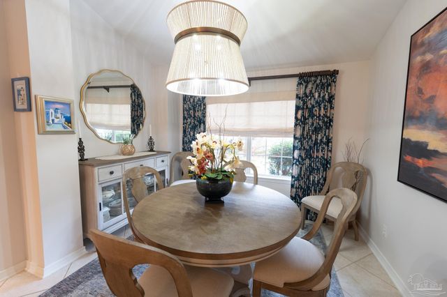 10208 Grackle Ct, Pensacola, FL 32507