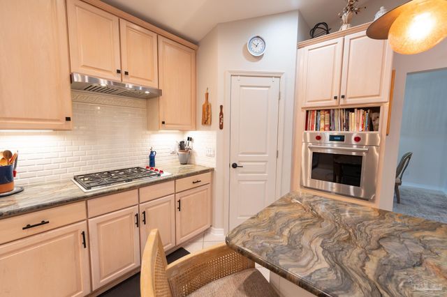 10208 Grackle Ct, Pensacola, FL 32507