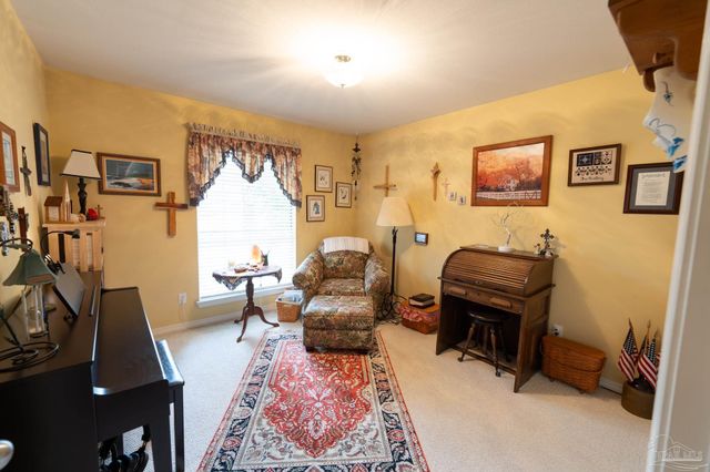 10208 Grackle Ct, Pensacola, FL 32507