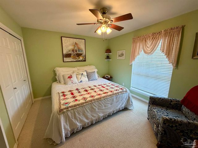 10208 Grackle Ct, Pensacola, FL 32507