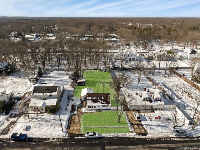 159 Noel Drive, Centereach, NY 11720