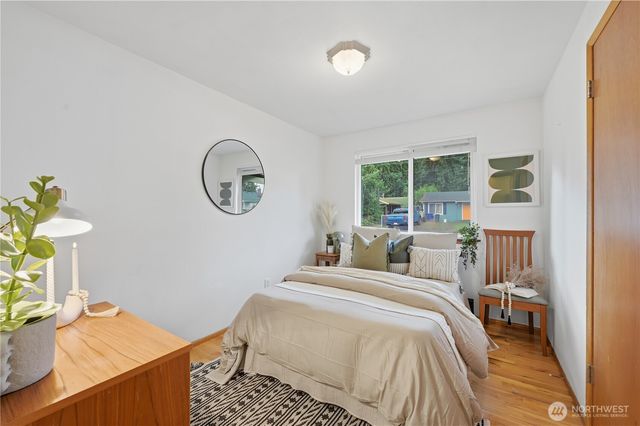 8031 Florida Dr, Everett, WA 98203