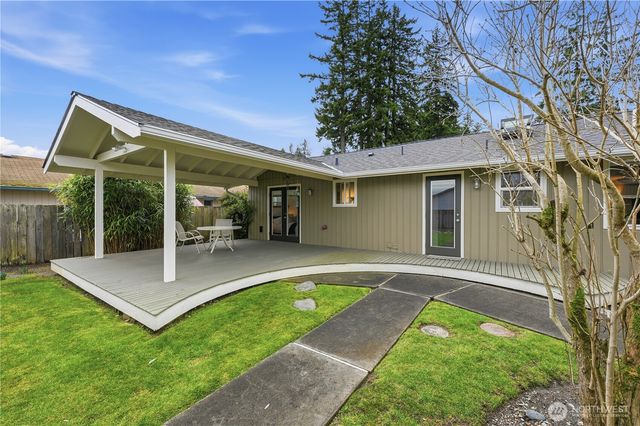 8031 Florida Dr, Everett, WA 98203