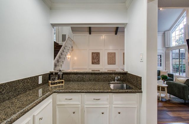 5135 Westerham Place, Houston, TX 77069