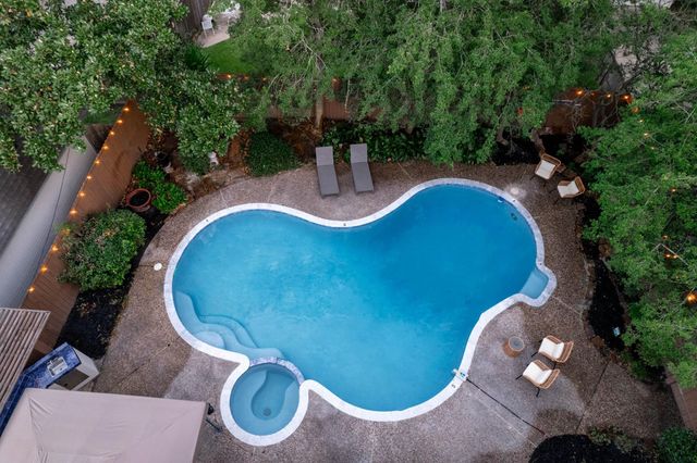 5135 Westerham Place, Houston, TX 77069