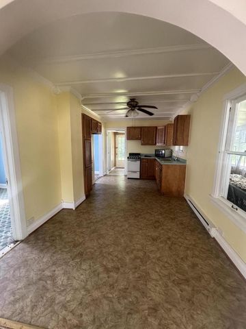 1300 Lucille AVENUE, Twin Lakes, WI 53181