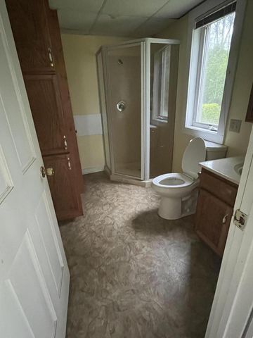 1300 Lucille AVENUE, Twin Lakes, WI 53181