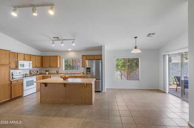 17734 W REDFIELD Road, Surprise, AZ 85388