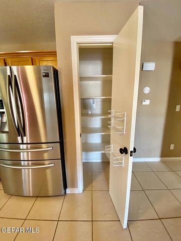 4609 JOSEPH RODRIGUEZ Drive, El Paso, TX 79938