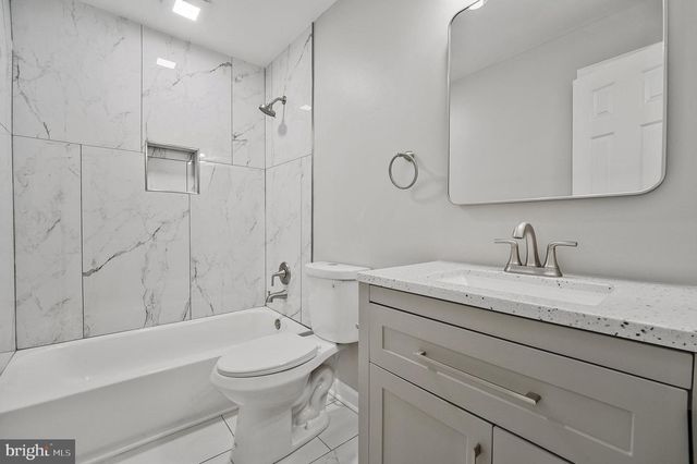 4287 EXETER DR, Dumfries, VA 22025