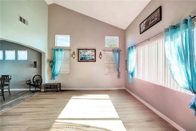 4019 W Avenue J9, Lancaster, CA 93536