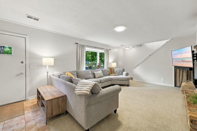 3966 Earlynn Lane, Minnetonka, MN 55345