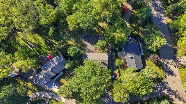 3966 Earlynn Lane, Minnetonka, MN 55345
