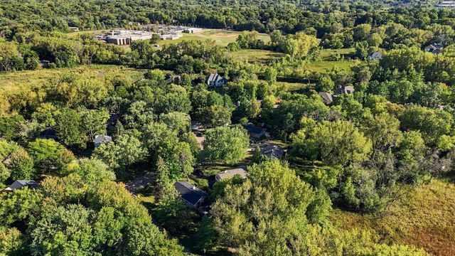 3966 Earlynn Lane, Minnetonka, MN 55345