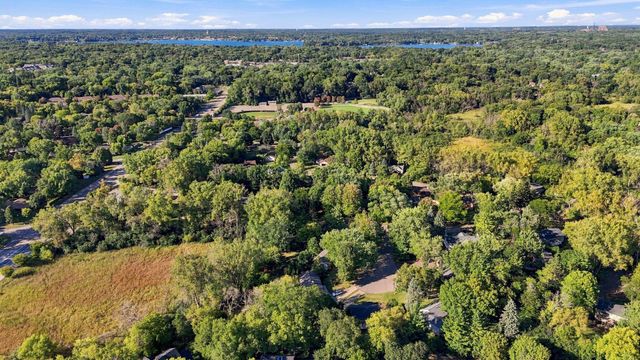 3966 Earlynn Lane, Minnetonka, MN 55345