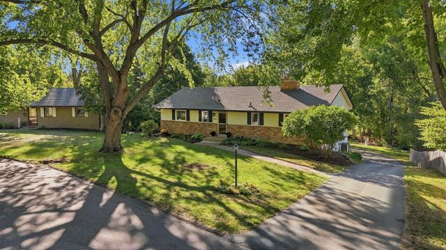 3966 Earlynn Lane, Minnetonka, MN 55345