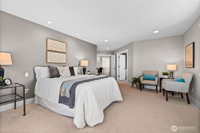 425 Ton-A-Wan-Da Avenue NE, Tacoma, WA 98422