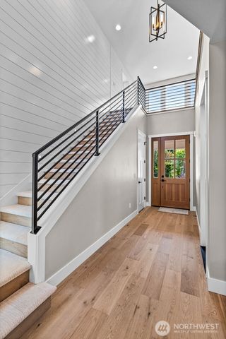 425 Ton-A-Wan-Da Avenue NE, Tacoma, WA 98422