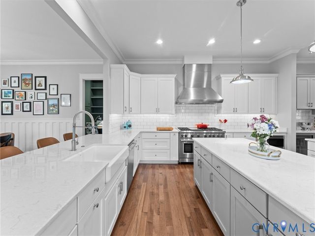 1925 Limbeck Ln, Midlothian, VA 23112