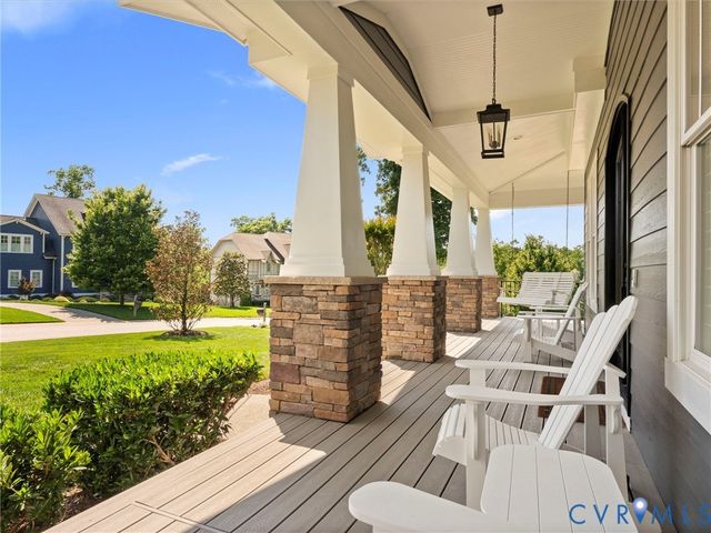 1925 Limbeck Ln, Midlothian, VA 23112