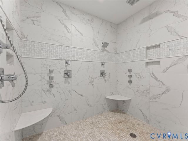 1925 Limbeck Ln, Midlothian, VA 23112