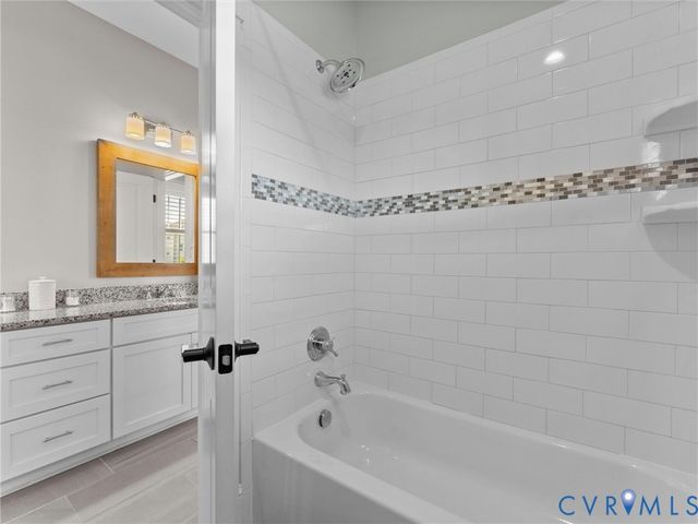 1925 Limbeck Ln, Midlothian, VA 23112