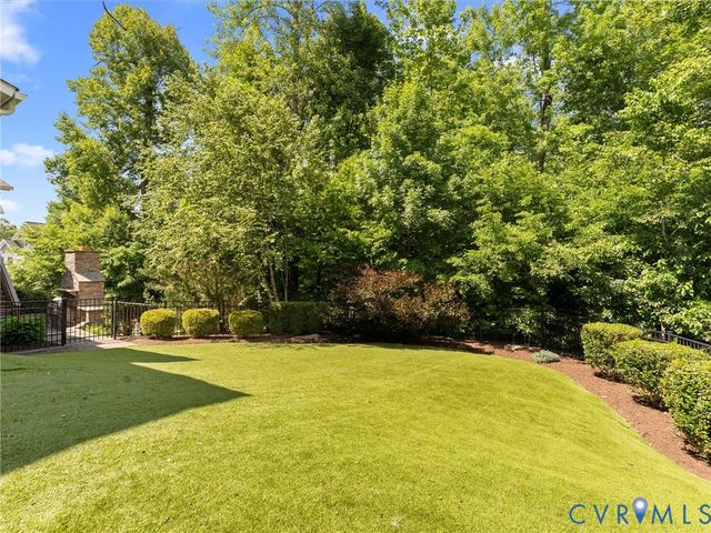 1925 Limbeck Ln, Midlothian, VA 23112