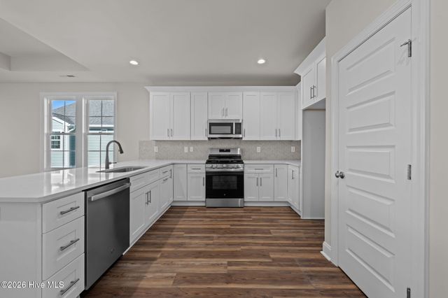 1007 Aston Way, New Bern, NC 28562