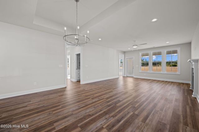 1007 Aston Way, New Bern, NC 28562