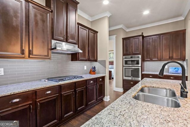 105 Laurel Canyon Trail, Canton, GA 30114