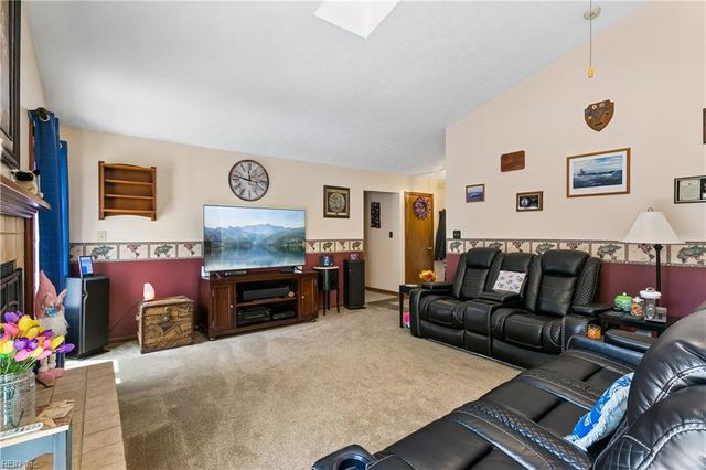 148 Hall RD, Hampton, VA 23664