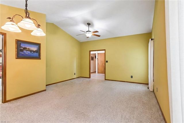 148 Hall RD, Hampton, VA 23664
