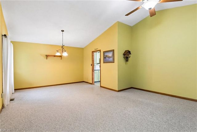 148 Hall RD, Hampton, VA 23664