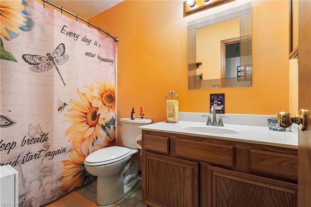 148 Hall RD, Hampton, VA 23664