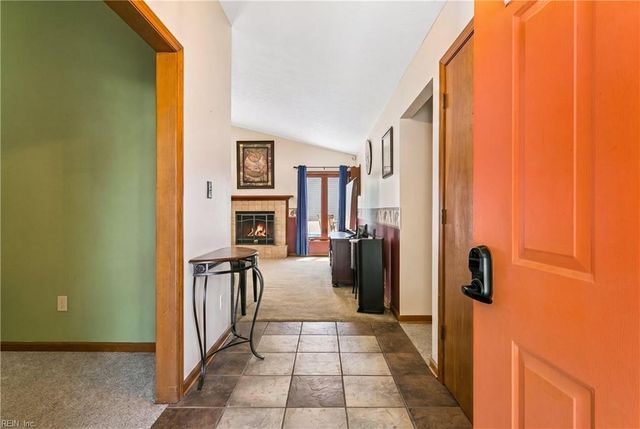 148 Hall RD, Hampton, VA 23664