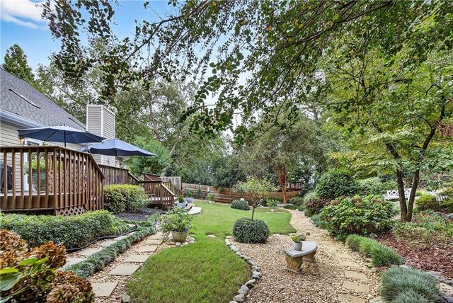 5400 Fontenoy Court, Peachtree Corners, GA 30071