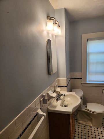 106 Elm St 1, Belmont, MA 02478