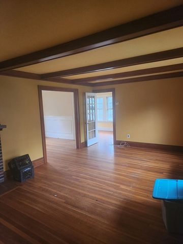 106 Elm St 1, Belmont, MA 02478