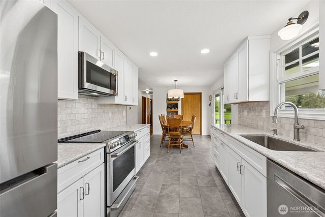 3921 89th Avenue SE, Olympia, WA 98501
