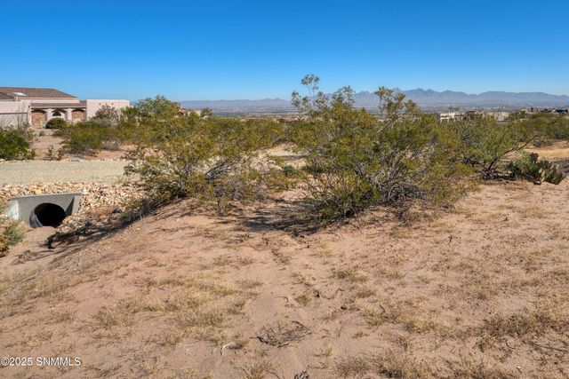 1286 Calle Ventanas, Las Cruces, NM 88007