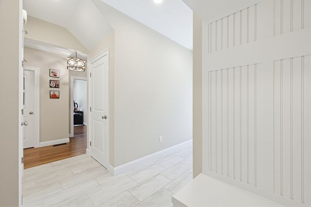 10 Homes Ave, Franklin, MA 02038